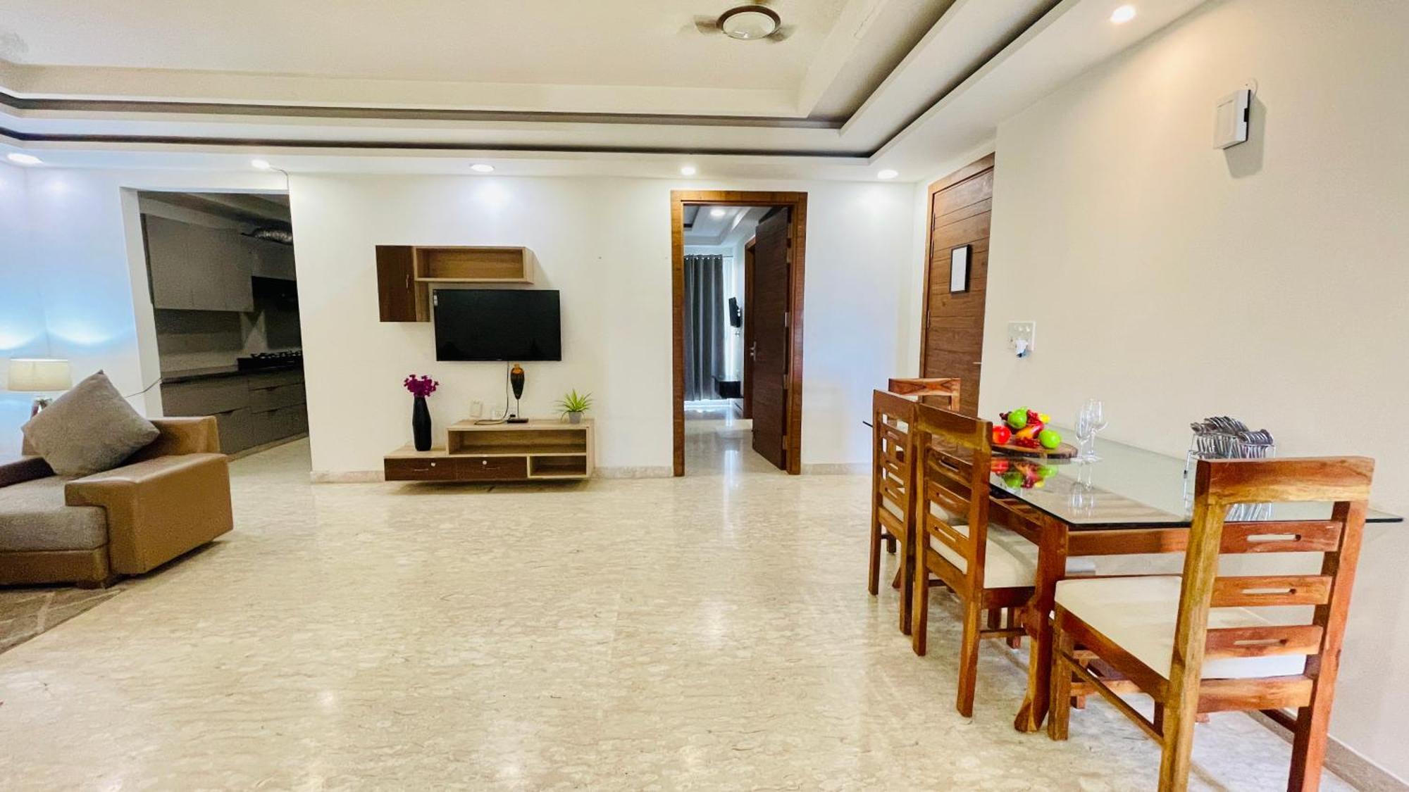 Bedchambers Serviced Apartments, Ardee City Гургаон Екстериор снимка
