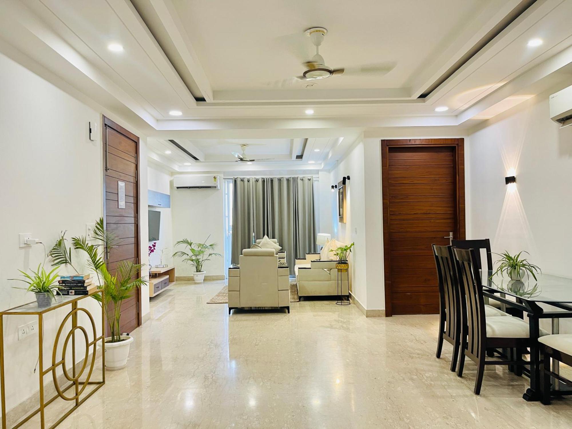 Bedchambers Serviced Apartments, Ardee City Гургаон Екстериор снимка